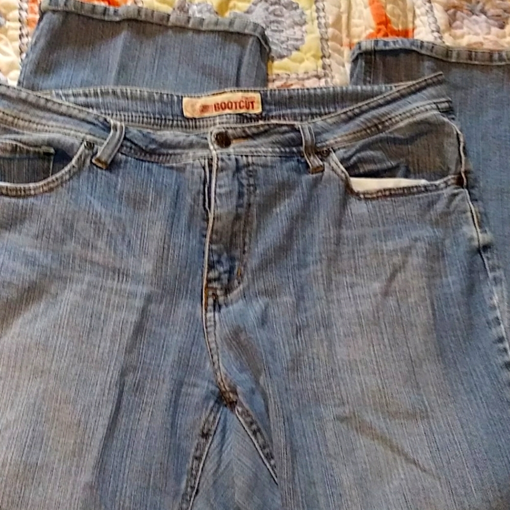 COPY - BootCut jeans